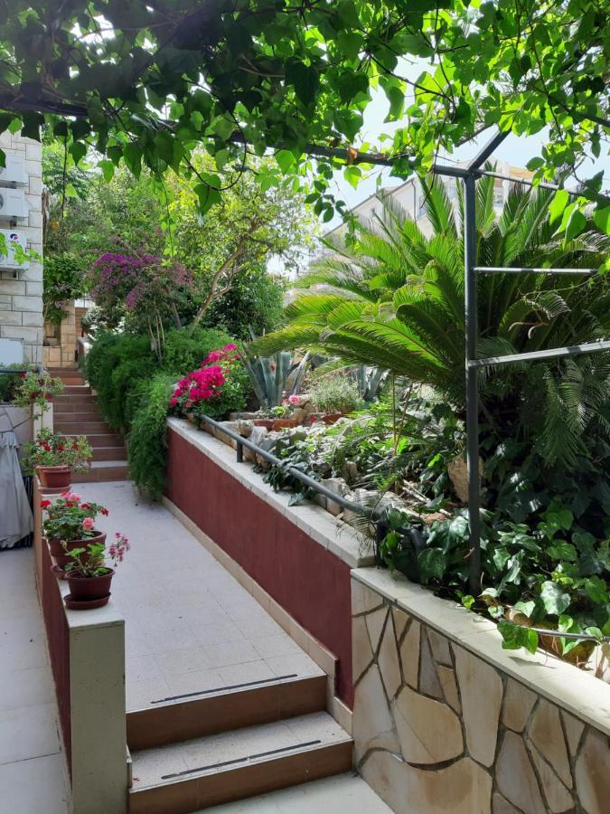 Villa Tania Хвар Екстер'єр фото